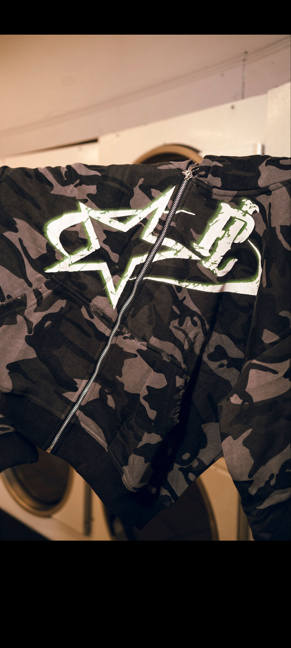 STAR CAMO HOODIE